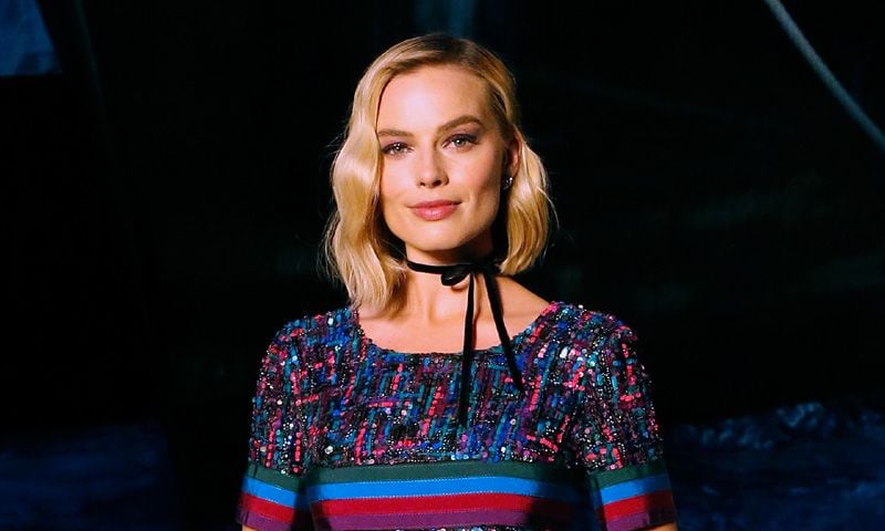 La peluquera de Margot Robbie explica por qué las actrices prefieren el 'lob' a la melenas largas