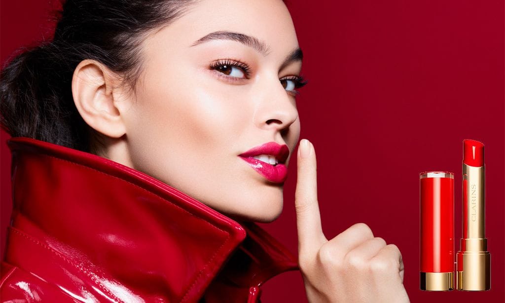 La barra de labios: de icono de seducción a un imprescindible en el cuidado diario de las mujeres