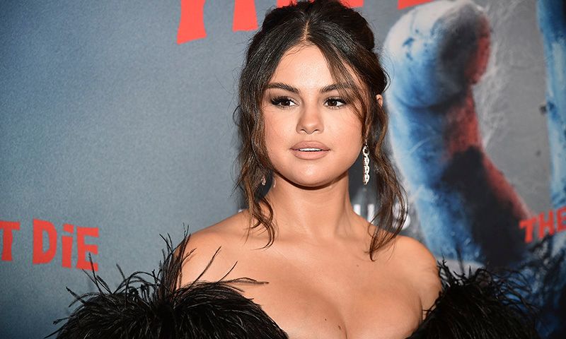 Selena Gomez ya ha estrenado la manicura del verano