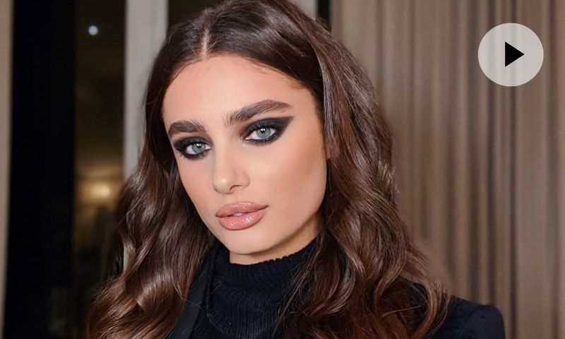 Maquillaje de fiesta: 10 trucos con 'efecto buena cara' que puedes copiar de las modelos Maquillaje de fiesta: 10 trucos con 'efecto buena cara' que puedes copiar de las modelos