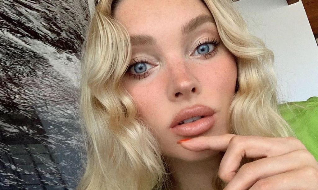 mascara-elsa-hosk