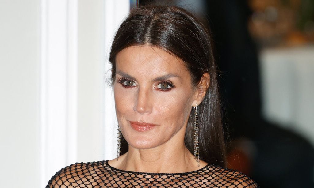 Eyeliner invertido, descubrimos el nuevo truco de maquillaje de doña Letizia
