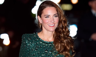 A Kate Middleton también le sienta muy bien el peinado de moda que resta años