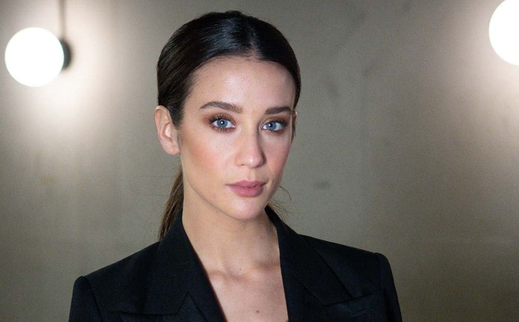 María Pedraza y las mechas rubias perfectas para un cambio de look mucho más sutil