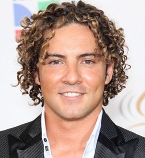 David Bisbal. Noticias, fotos y biografía de David Bisbal