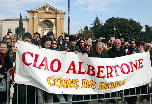 Roma despide a Alberto Sordi con honores de Jefe de Estado