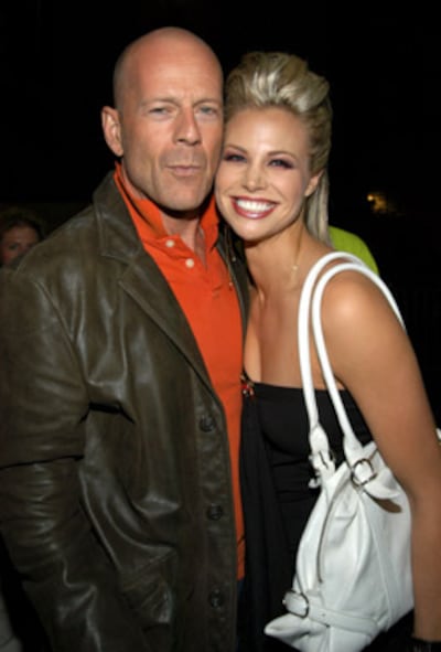Bruce Willis y Brooke Burns ya no esconden su amor