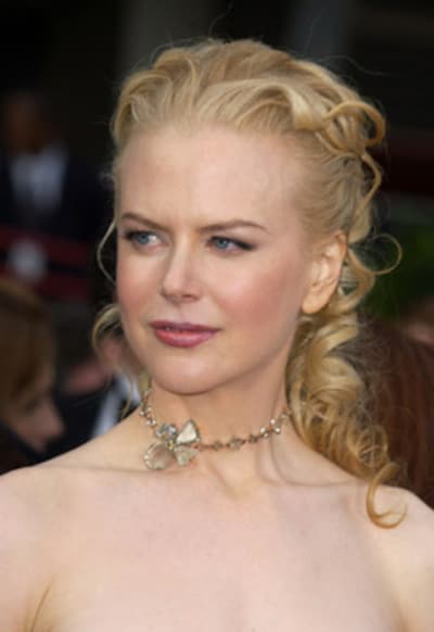 Nicole Kidman, convertida en una bruja a petición de sus hijos, Isabella y Connor