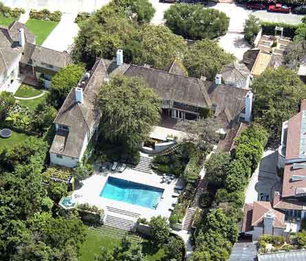 Brad Pitt y Jennifer Aniston ponen a la venta su casa por 28 millones dólares