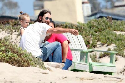 Kate Hudson y Chris Robinson, juntos en la playa tras el anuncio de su divorcio