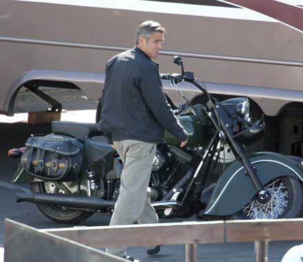 Pitt y Clooney se lo pasan en grande en el rodaje de 'Ocean's Thirteen'