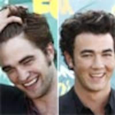 Robert Pattinson, los Jonas Brothers y Miley Cyrus enloquecen a los fans en los premios Teen Choice