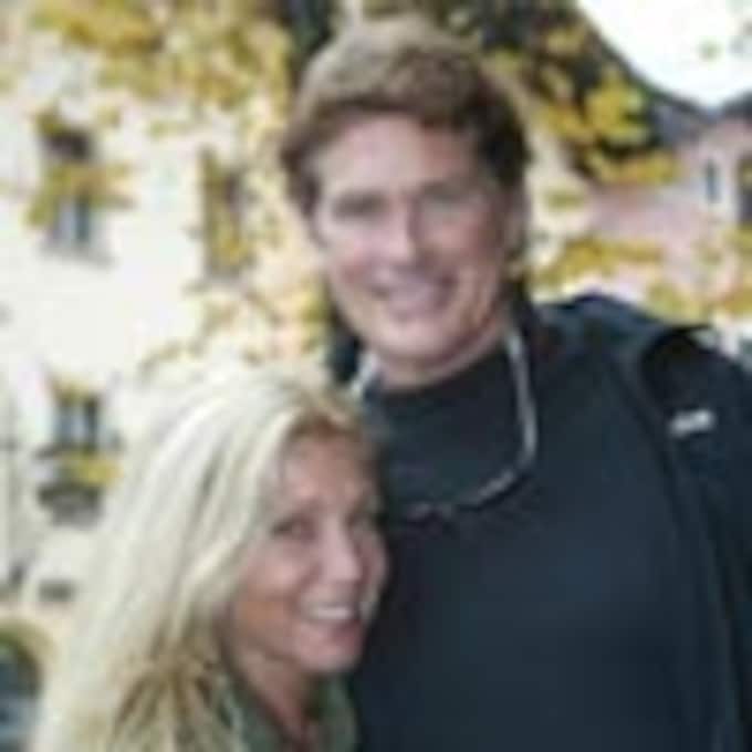 David Hasselhoff trasladado al hospital y su ex mujer, Pamela Bach,  a la cárcel