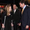 Hugh Jackman, todo un caballero con una lesionada Chelsea Clinton