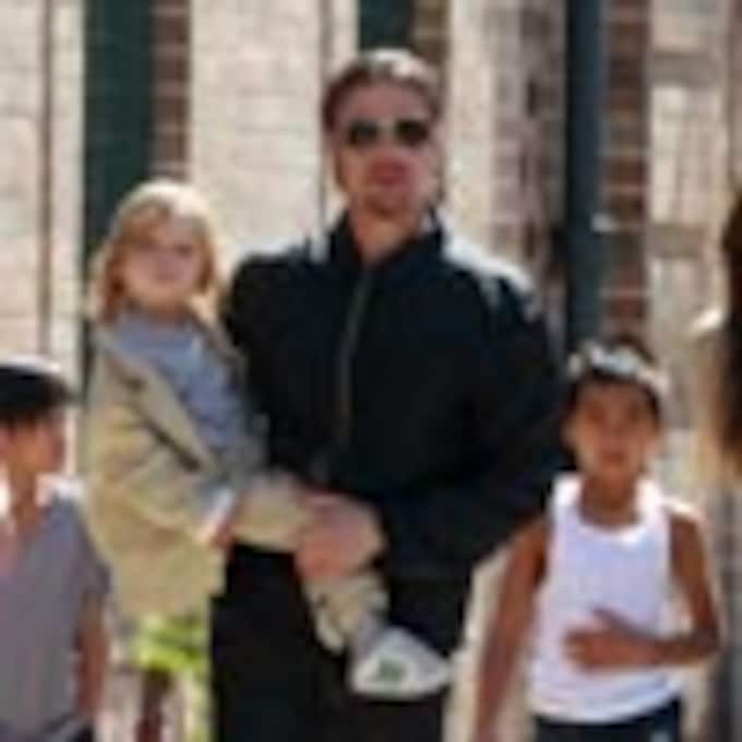 La familia Jolie-Pitt al completo recibe a la primavera en Nueva Orleans