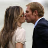 Elizabeth Hurley y Shane Warne, un amor que no se puede ocultar