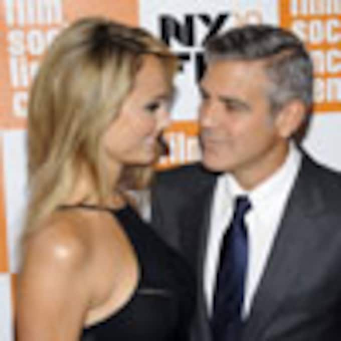 George Clooney y Stacy Keibler, juntos por primera vez sobre la alfombra roja