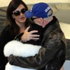 Bruce Willis consuela a sus hijas tras la sepación de Demi Moore y Ashton Kutcher