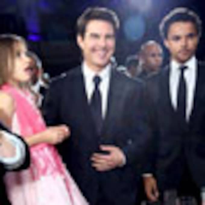 Tom Cruise recibe un homenaje en Nueva York acompañado por sus hijos Suri y Connor