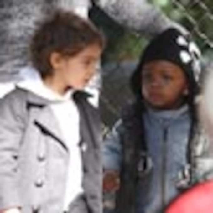 Sandra Bullock y Camila Alves, pasado y presente de Matthew McConaughey, comparten una tarde de diversión con sus hijos