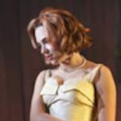 Una sensual Scarlett Johansson convence en Broadway