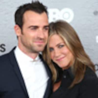 Jennifer Aniston y Justin Theroux reaparecen muy enamorados en la alfombra roja