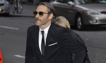 El 'cuento' de Joaquin Phoenix y el lobo