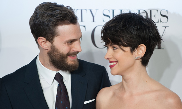 ¿Abandonará Jamie Dornan 'Cincuenta sombras de Grey' por su mujer?