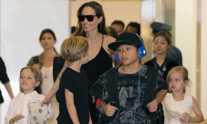 Una profesora desvela algunos detalles sobre la vida familiar de Angelina Jolie