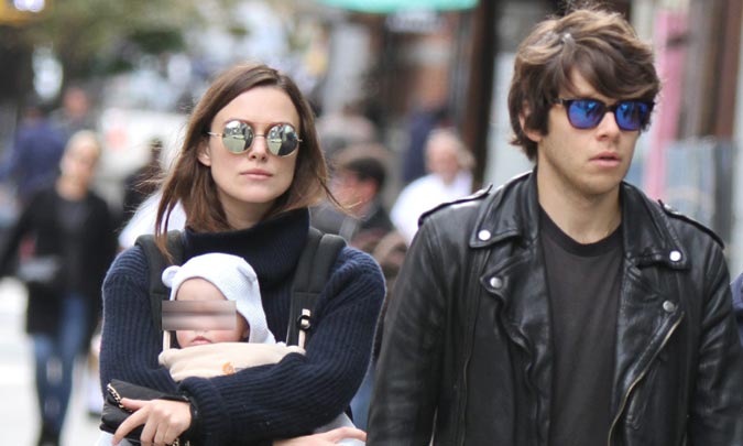 Keira Knightley, una tierna mamá con su pequeña Edie 