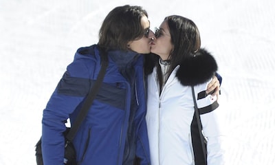 Dafne Fernández sube la temperatura en la nieve con su novio, Mario Chavarría