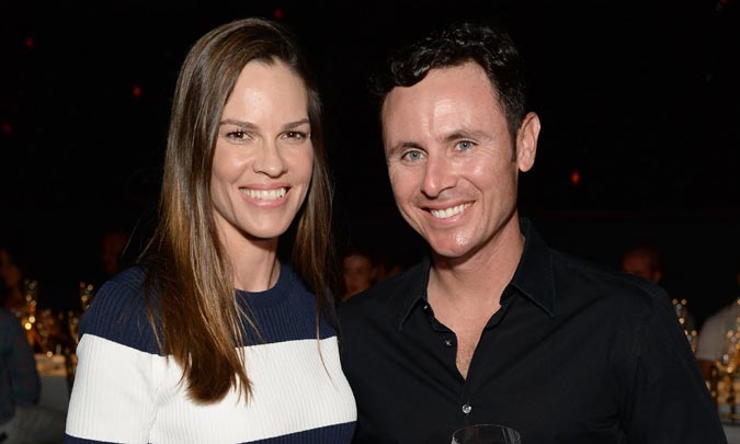 Hilary Swank se compromete con el colombiano Rubén Torres, ¿le conoces?