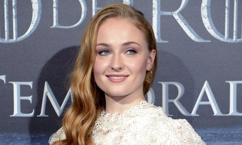 Las mil y una caras de Sophie Turner, ¿quién dijo que Sansa Stark (Juego de Tronos) era fría y distante?