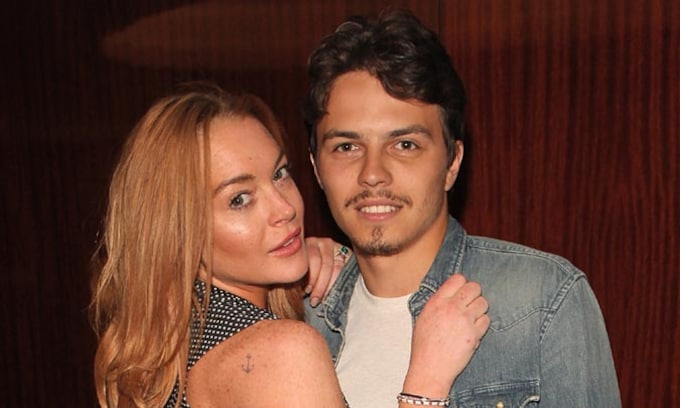 Lindsay Lohan rompe con su novio y pide perdón por denunciarle públicamente