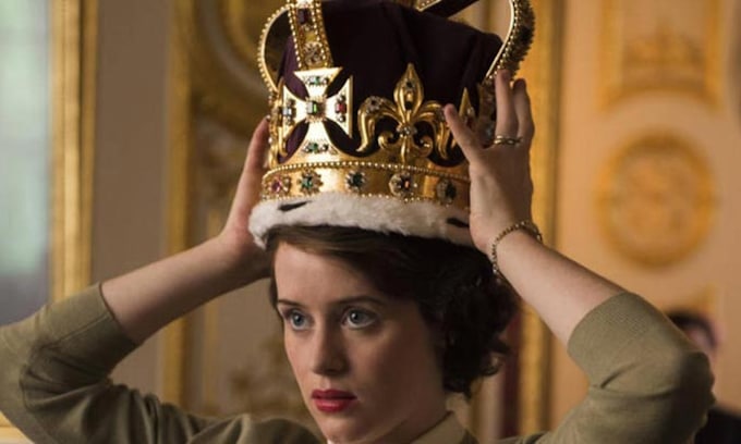 De ‘Reina’ a Reina: Claire Foy, actriz de 'The Crown', dedica su Globo de Oro a su álter ego en la vida real, Isabel II