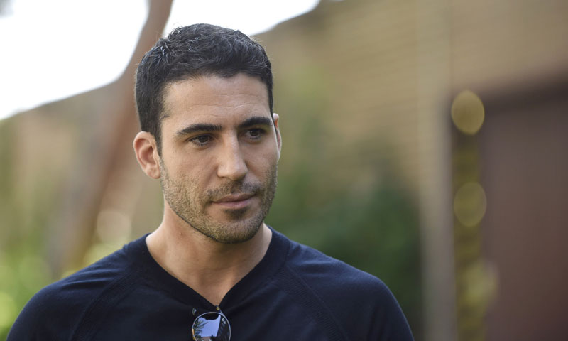 Miguel Ángel Silvestre ya se deja ver con sus compañeros de 'Narcos'