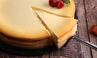 Tarta de queso al horno 'light', un delicioso placer para disfrutar sin culpa
