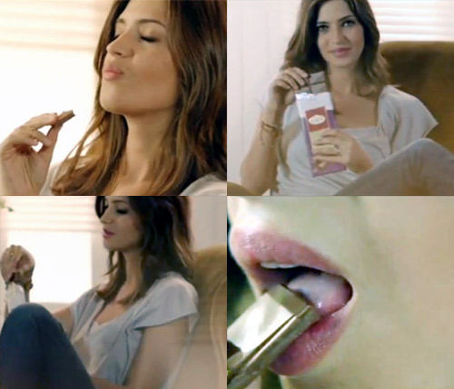Sara Carbonero, pura sensualidad para un anuncio de chocolate