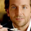 Bradley Cooper, un amante de los helados muy 'sexy' y seductor