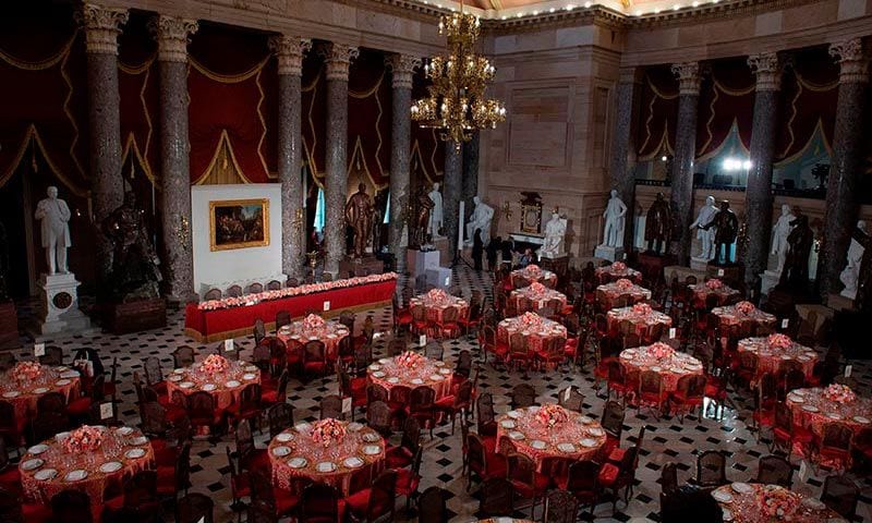 Todo a punto para la celebración del almuerzo tras la investidura, ¿quieres saber el menú?