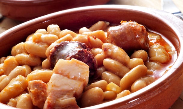 Planes 'gastro': Siete restaurantes donde disfrutar de una deliciosa fabada asturiana