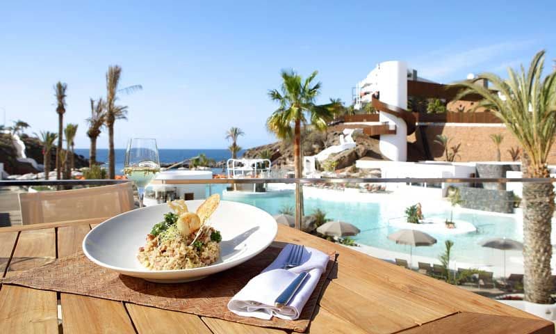 Planes gastro: De costa a costa por los 'beach clubs' con más sabor del verano