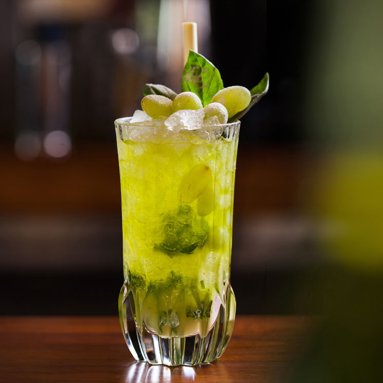 Los mejores ‘bartenders’ lo tienen claro: así son los cócteles que beberás este verano