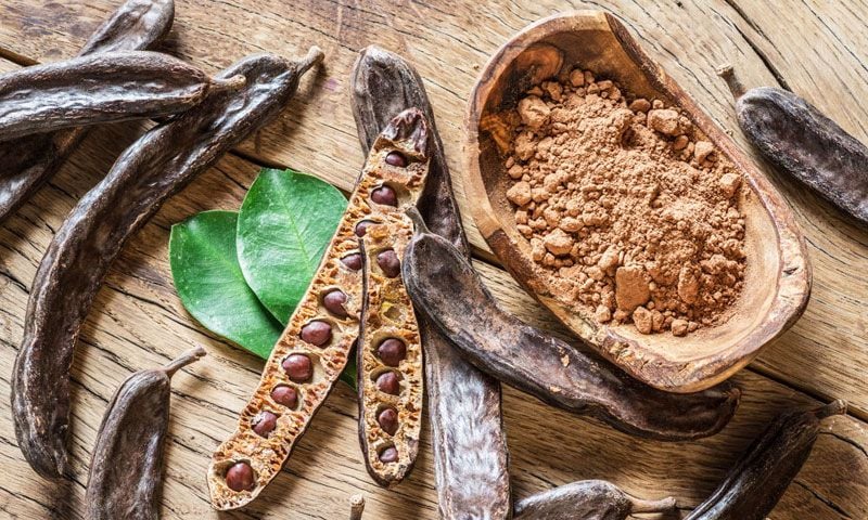 Descubre las virtudes de la algarroba y cómo cocinarla