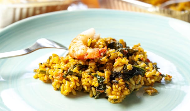 ¿Y si pedir un arroz a domicilio ayudara a evitar el cierre de tu restaurante favorito?