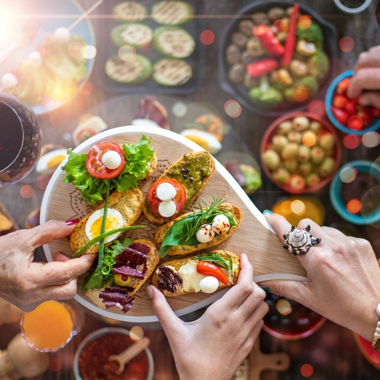Diez platos para comer con los dedos Diez platos para comer con los dedos