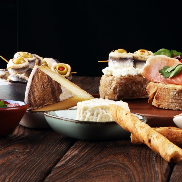 Hora del aperitivo: ¿qué tapas son más saludables? Hora del aperitivo: ¿qué tapas son más saludables?