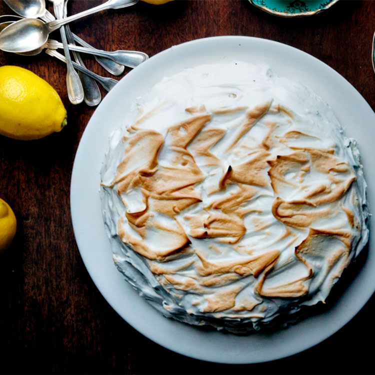 Tarta de merengue de limón