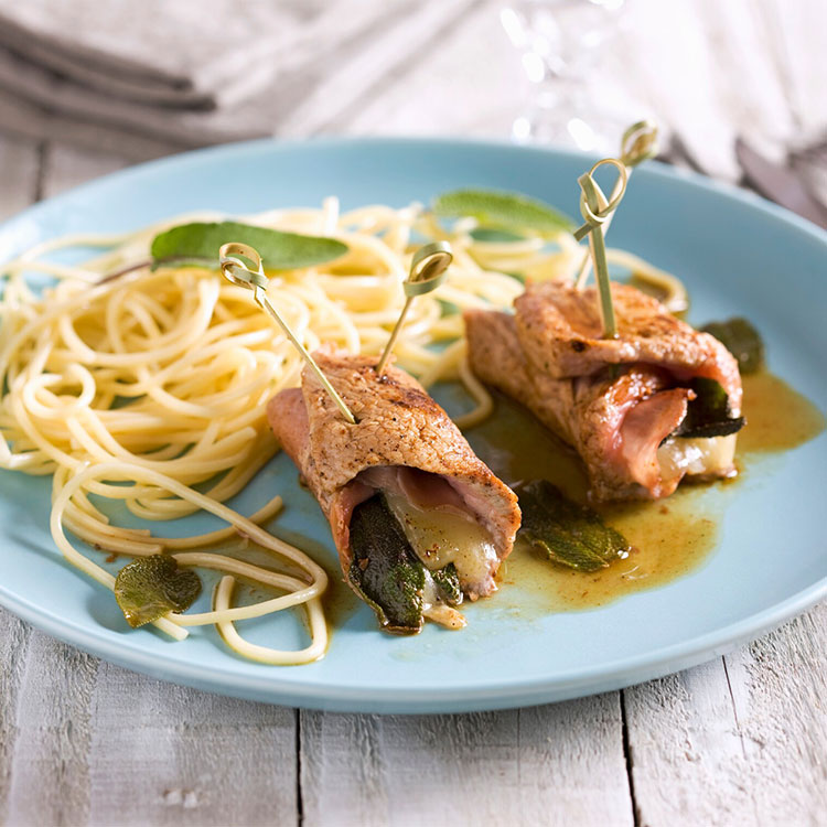 Saltimbocca clásica de ternera a la romana