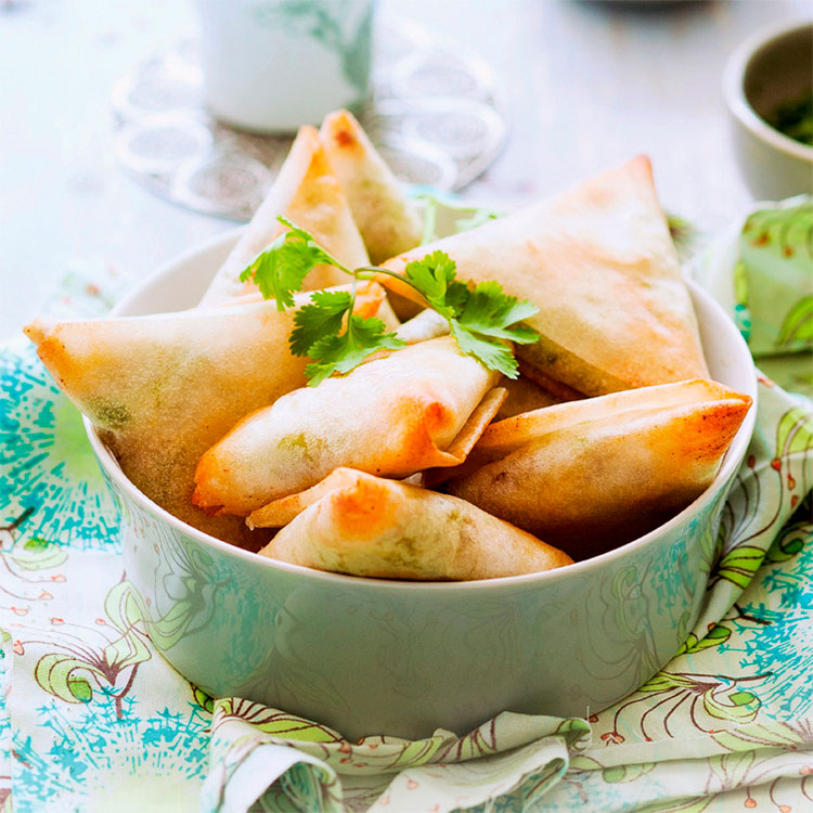 Samosas de verduras con especias